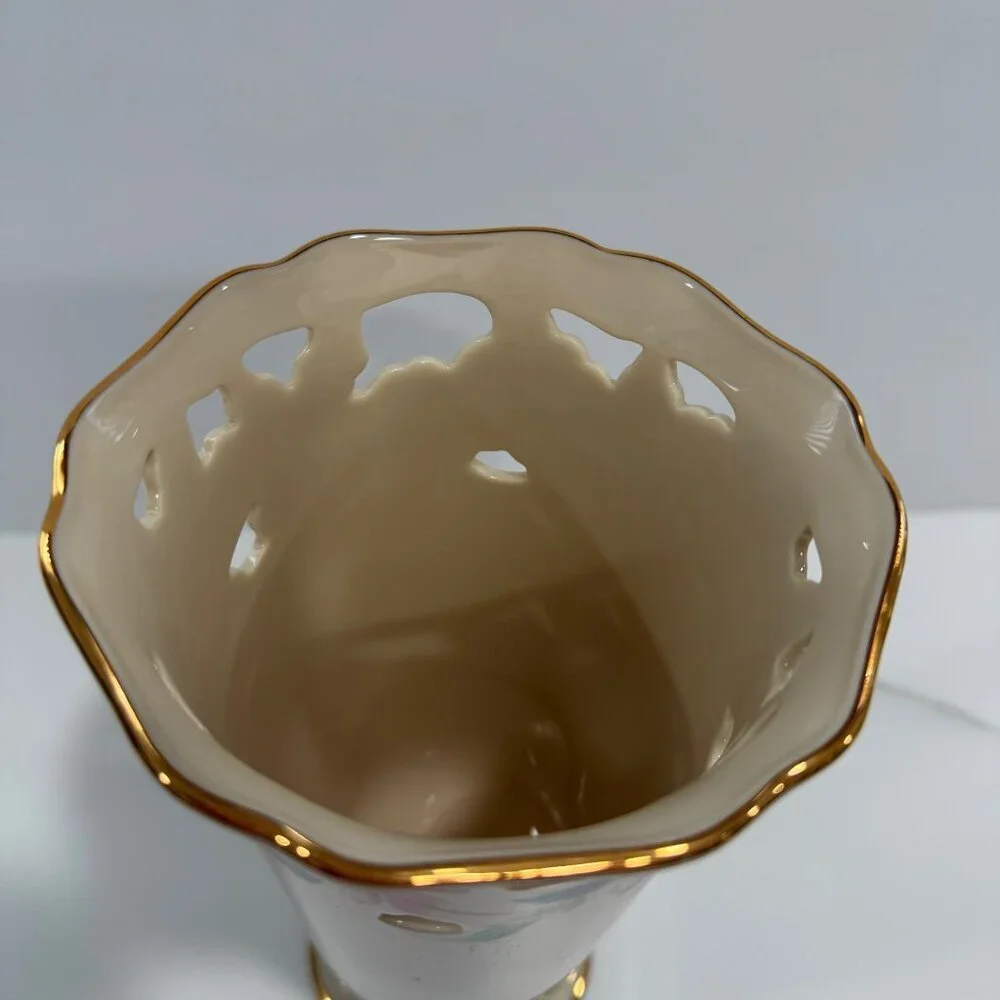 Vintage USA Lenox Barrington Pierced Footed Vase Porcelain Floral Gold‎ Trim